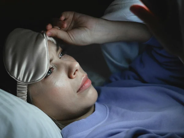 Cercetătorii avertizează asupra riscului de infarct și AVC asociat cu obiceiul de culcare târzie