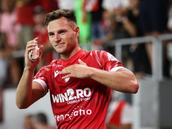 De ce Denis Politic a ales să părăsească Dinamo pentru FCSB