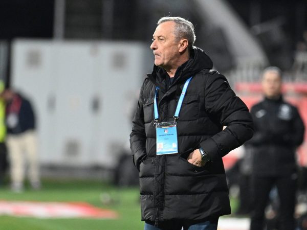 Decizia radicală a clubului UTA Arad: Mircea Rednic nu mai este antrenorul echipei!