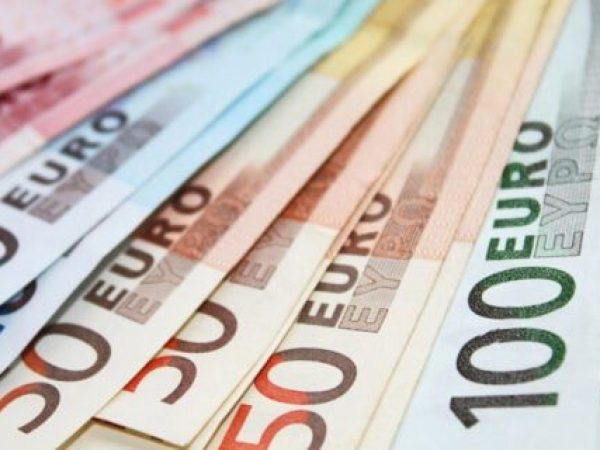 Eugen Rădulescu, consilier în BNR, denunță propunerea de taxare a tranzacțiilor bancare ca fiind o "aberatie"
