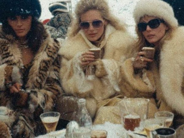 Explorând frumusețea și luxul St. Moritzului în anii '70