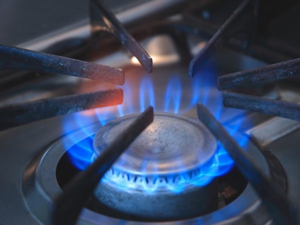 Gerul din această iarnă crește consumul de gaz al românilor și facturile la energie