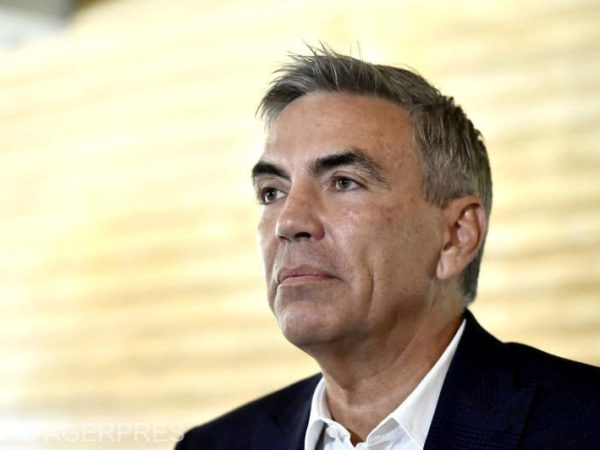 image-2020-03-2-23696012-41-dragos-anastasiu-3.jpeg