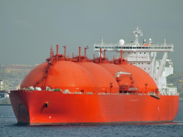 image-2022-07-26-25698282-41-nava-incarcata-gaz-lichefiat-2.jpg