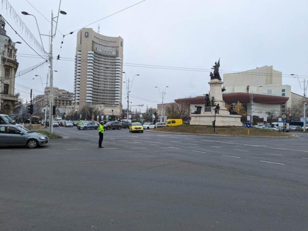 image-2022-12-21-25978614-41-bucuresti-piata-universitatii.jpg