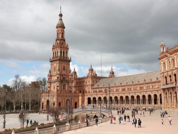 image-2024-02-26-26931017-41-plaza-espana-din-sevilla.jpg