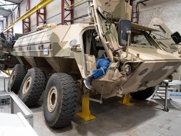 image-2024-04-9-27041911-41-blindat-fuchs-fabrica-rheinmetall.jpg