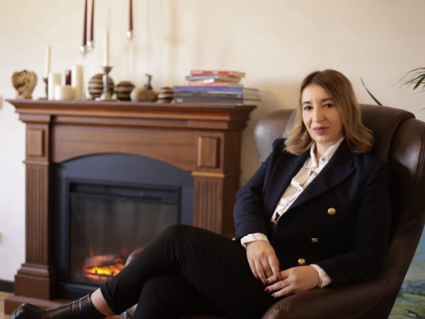Ioana Pintea, sales manager la EkoGroup: Promovare Presă cu EkoGroup - Crește-ți Brandul Rapid