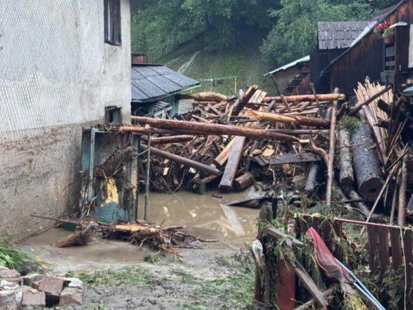 inundatii-suceava-.jpg