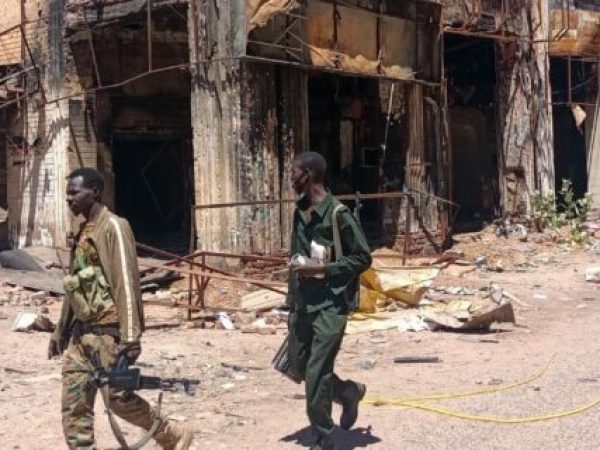 Masacrul din piața Tora: Armata sudaneză ucide sute de civili în Darfur-Nord
