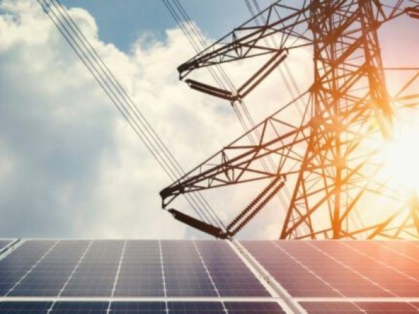 Ministerul Energiei lansează un program de 310 milioane de euro pentru investiții în energie regenerabilă