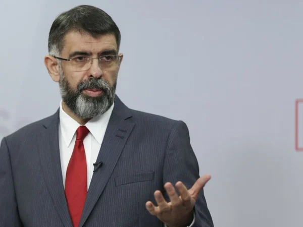 Ministrul Justiției, acuzat de plagiat: Reacția senatorului Robert Cazanciuc