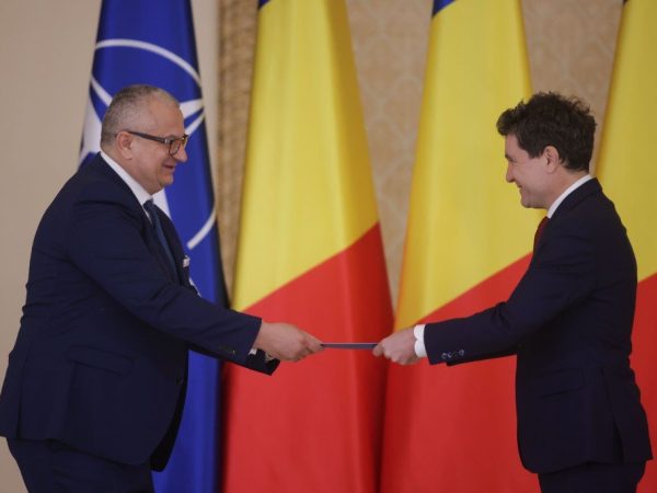 Nicușor Dan critică discuția despre reducerea pensiilor magistraților