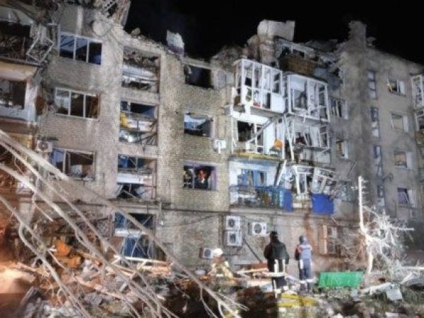 Pene de curent în Ucraina: Peste 100.000 de consumatori afectați de atacurile Rusiei