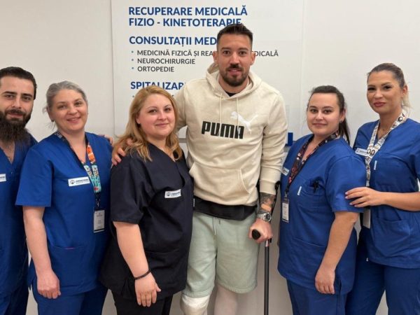 Portarul echipei Oțelul Galați, Iustin Popescu, se recuperează după o intervenție chirurgicală la menisc