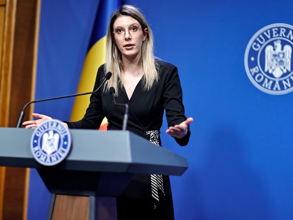 Reforma Salariilor în Administrația Publică: Inechități și Soluții