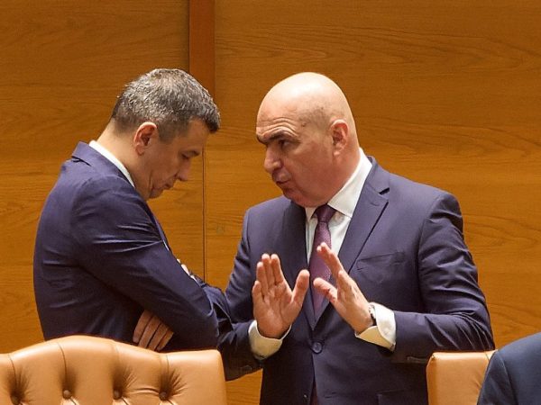 România va avea un deficit bugetar mai mic decât estimat, conform premierului Ilie Bolojan. Cum se va evita creșterea taxelor și impozitelor