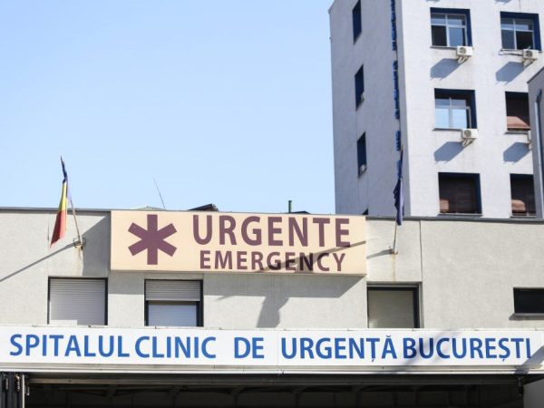 Scandal la Centrul de Arși Floreasca: Șeful demis se apără de acuzații