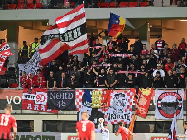 Scandal la SuperLiga: Fanii lui Dinamo agresați la Miercurea Ciuc