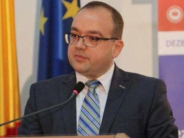 "Securitatea Europeană în Contextul Relației NATO-UE: Analiză și Perspective"