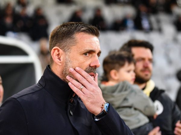 Stipe Perica și Adrian Mazilu, doi jucători cheie pentru Dinamo: când vor juca într-un meci oficial