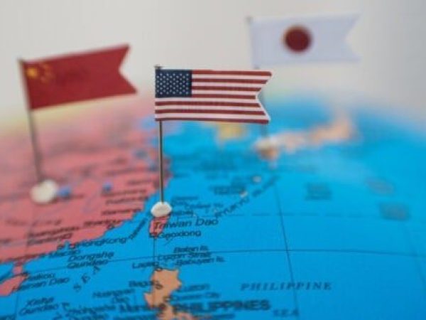 **SUA se pregătesc pentru un posibil conflict prelungit cu China: Ce implicări ar putea avea pentru teritoriul american?**