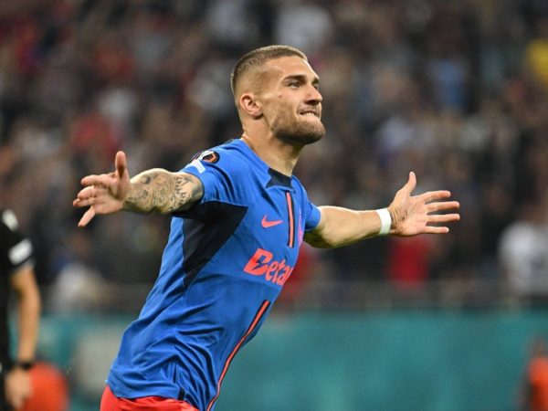 SuperLiga: Mijlocașul italian al FCSB, Juri Cisotti, sărbătorește victoria în derby-ul cu Dinamo