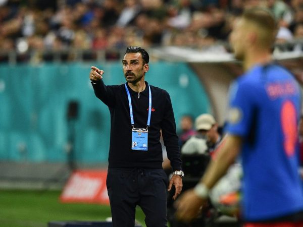 SuperLiga României: FCSB, Campioană Matematic, dar Determinată să Rămână Concentrată