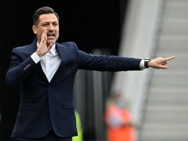 SuperLiga: Universitatea Craiova suferă o înfrângere amară împotriva Rapidului, iar Mirel Rădoi părăsește interviul cu lacrimi în ochi