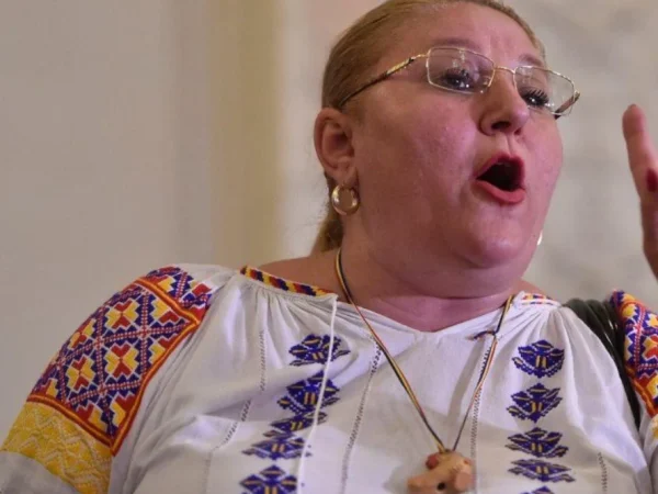 Titlu: Mesajul controversat al Dianei Șoșoacă și discursul lui Vladimir Putin pentru Anul Nou