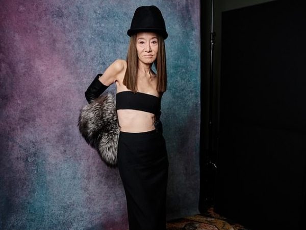 Titlu: Vera Wang impresionează la petrecerea BAFTA Nominees Party din Londra