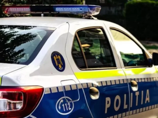 Trei tineri reținuți pentru șantajarea unei adolescente violate: detalii și informații importante