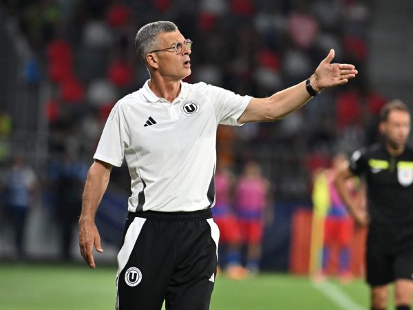 Universitatea Cluj recunoaște superioritatea FCSB: Sabău analizează diferența de valoare și investiții