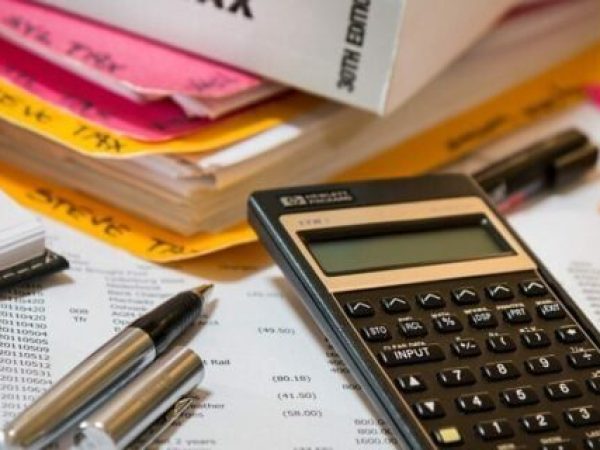 Unu din trei români nu a redirecționat niciodată cei 3,5% din impozitul pe venit, arată un studiu recent