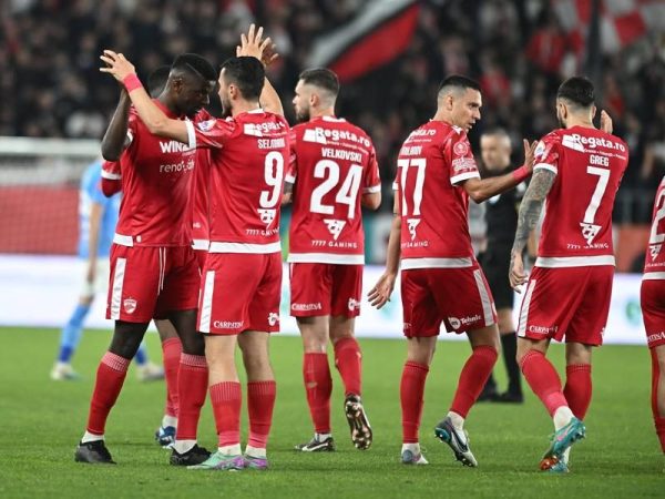 Veste bună pentru Dinamo: Doi titulari se întorc în lotul pentru meciul cu CFR Cluj