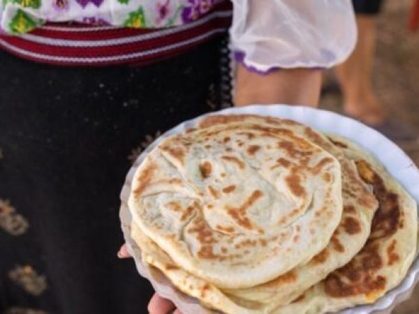 Ziua Gastronomiei și a Vinului Românesc: o sărbătoare a identității culinare și a patrimoniului viticol