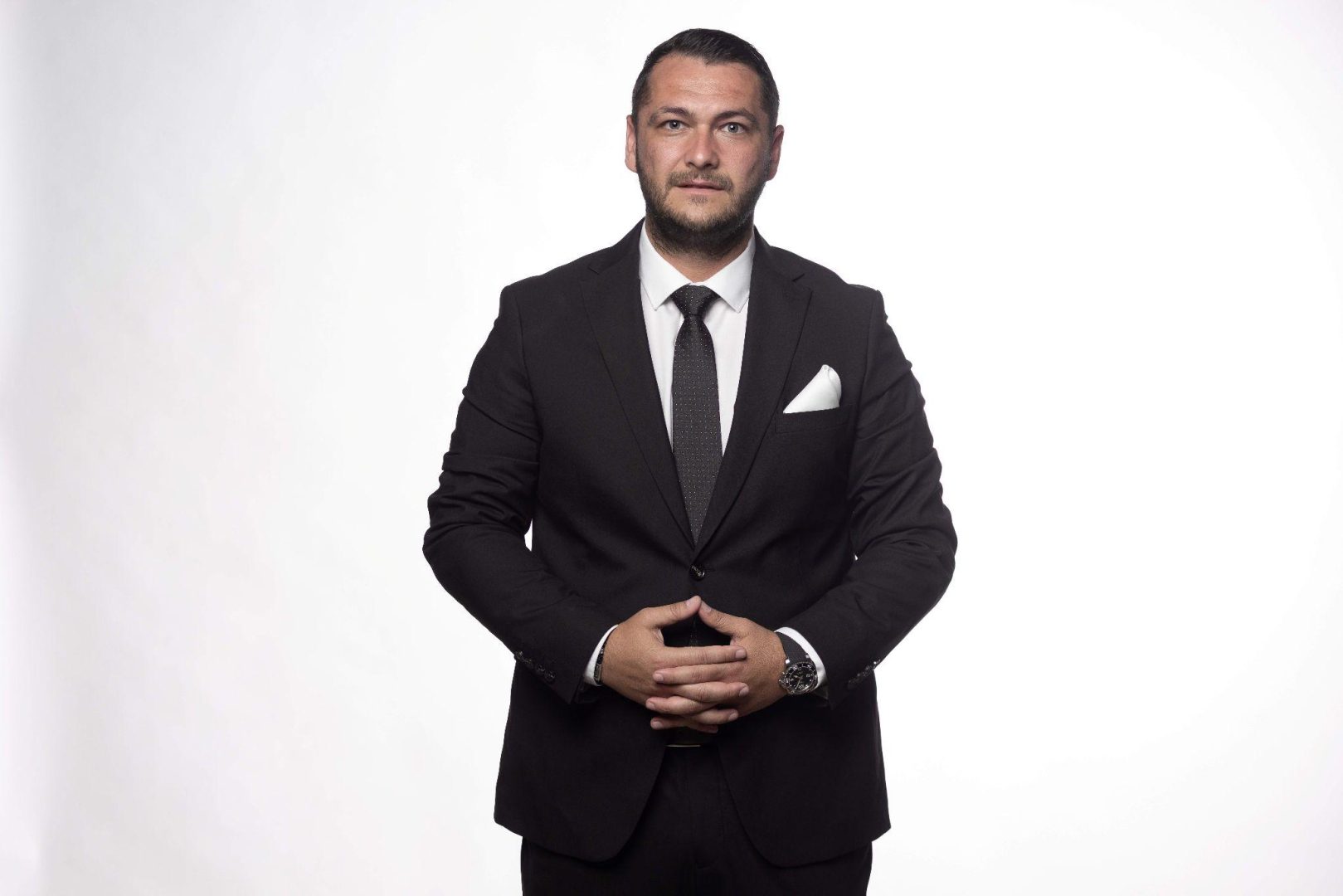 Bogdan Steriopol – De la jurnalism sportiv la leadership strategic în administrația centrală